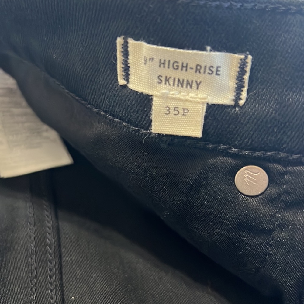 Madewell Petite 9" Mid-Rise Skinny Jeans in Lunar Wash TENCEL™ Denim Black J6550 - Picture 12 of 12